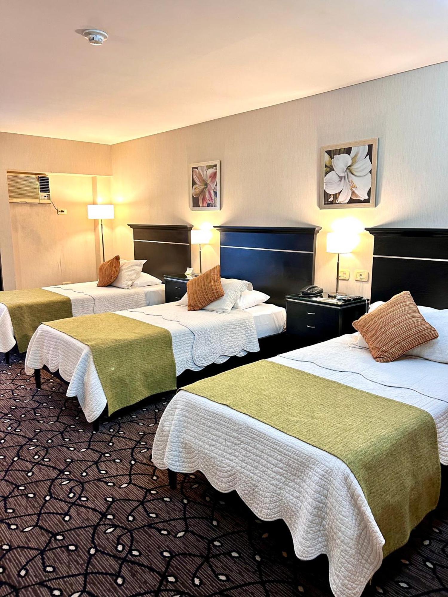 Condado Hotel Casino Goya Extérieur photo